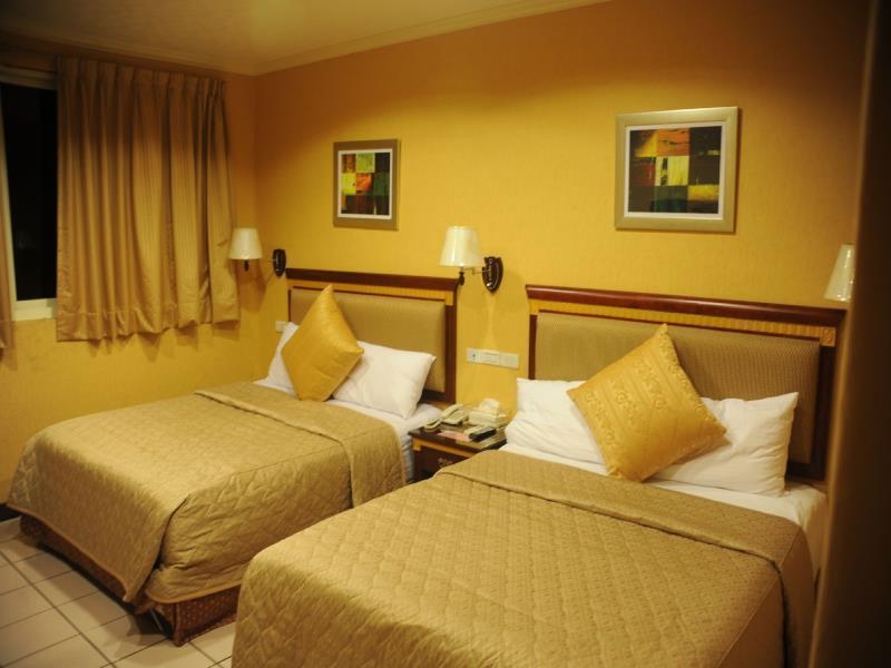 Puti Commercial Hotel Лонгтан Екстер'єр фото